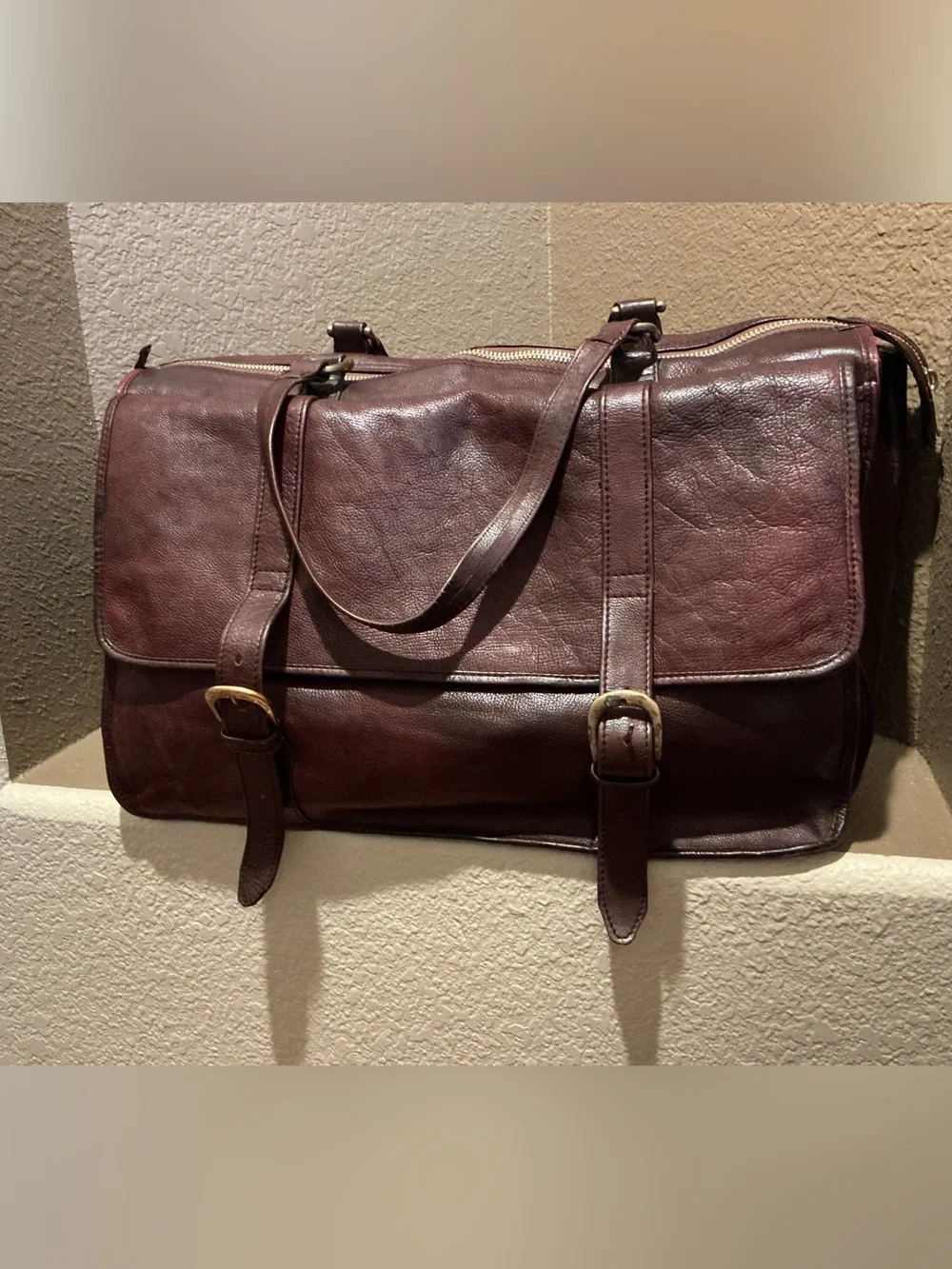 Vintage Genuine Leather Dark Brown Messenger Satchel Work Bag Made in India 20”